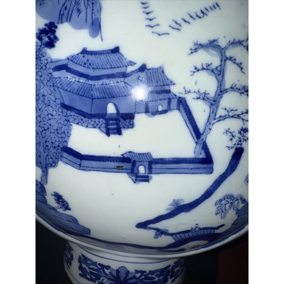 Two's Company Canton Collection Blue & White Vase & Pitcher - Picture 11 of 12